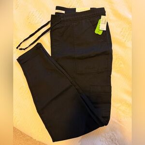 Maurice’s Black Weekender Cargo Pants